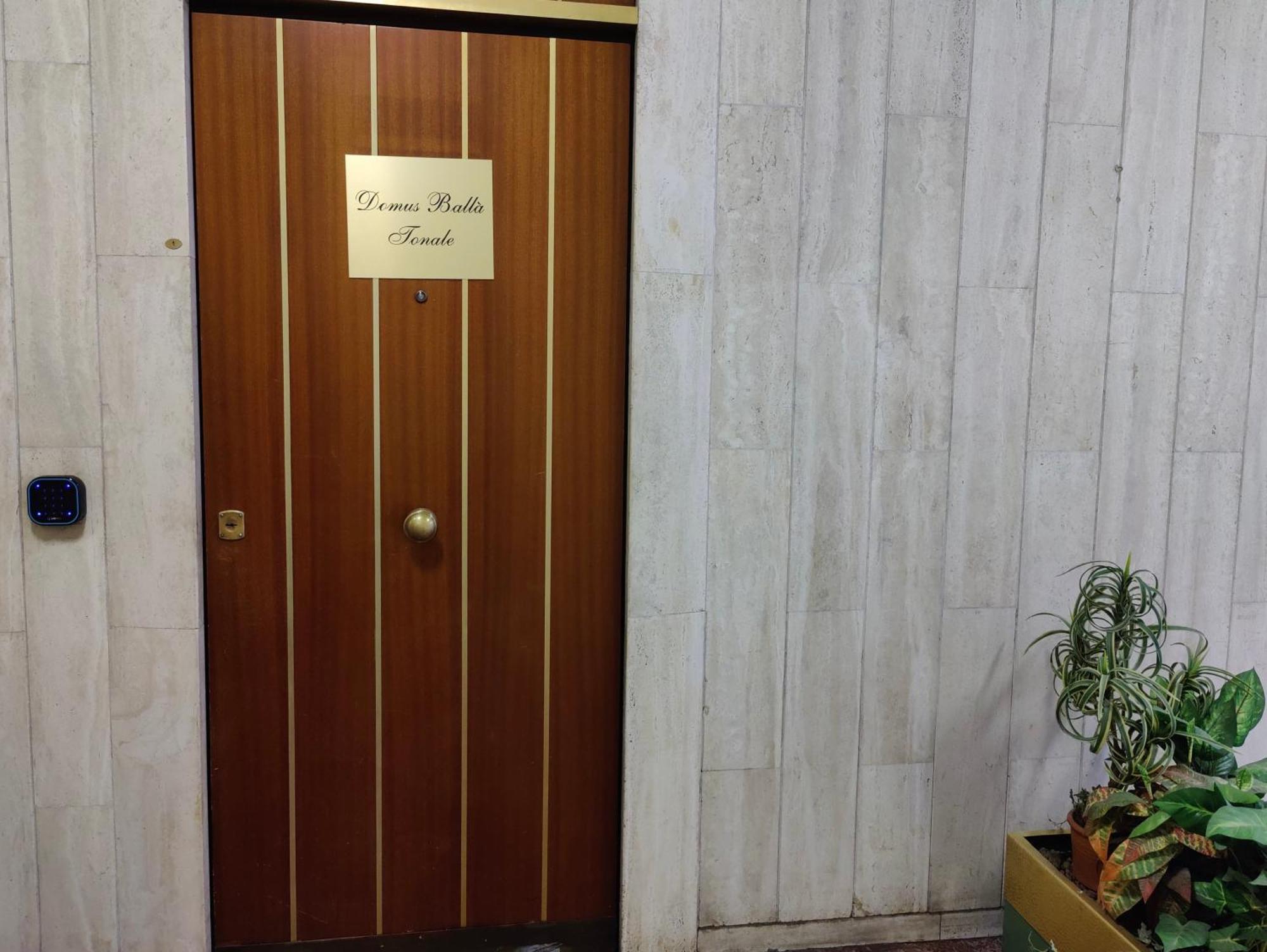 Domus Balla Tonale Verona Exterior foto
